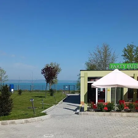 Bala Beach Apartman Apartment